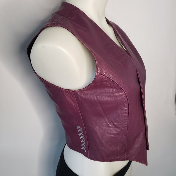 Vintage VTG Purple Leather Vest w Hand Painted Silver Details and Metal Snaps - Picture 1 of 13